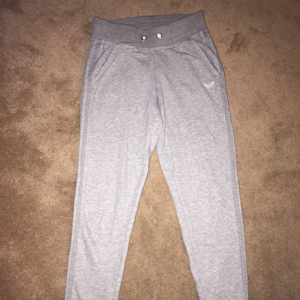 Athletic pants